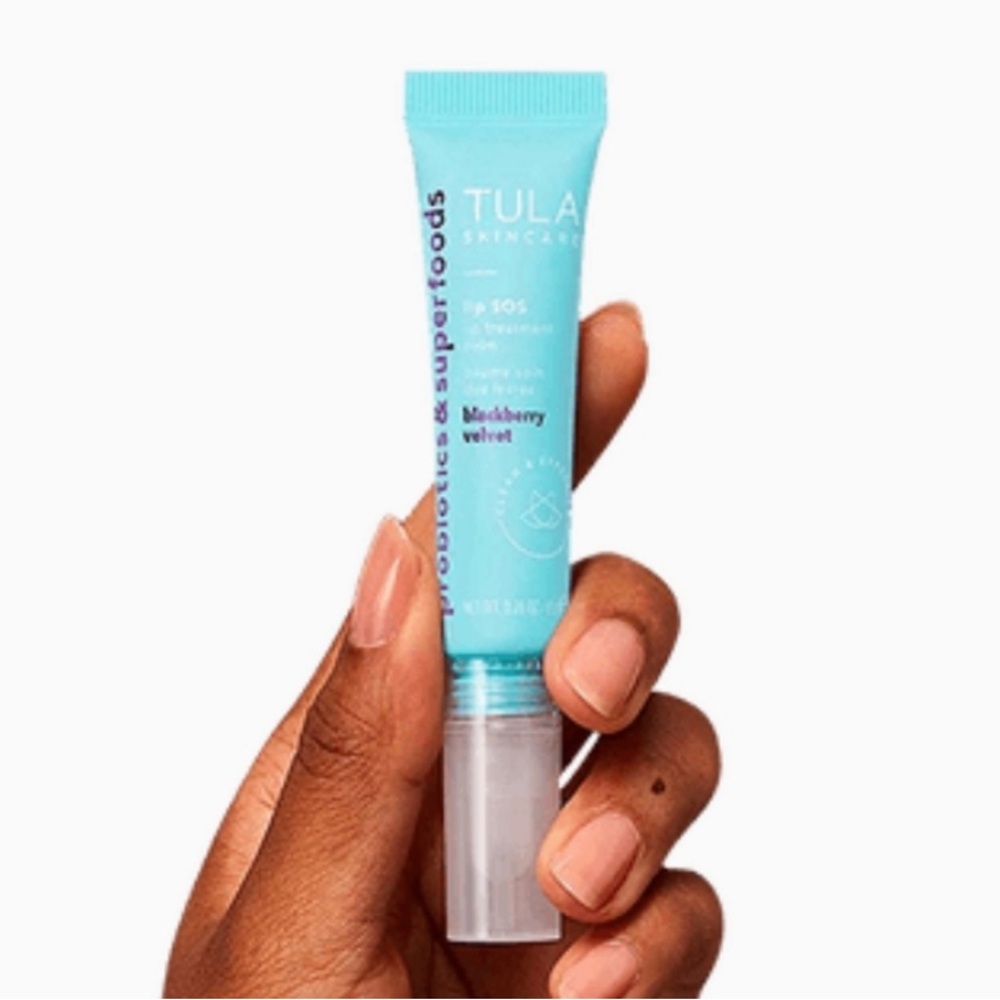 🆕TULA Lip SOS BlackBerry Velvet Lip Treatment Gloss - Picture 12 of 15